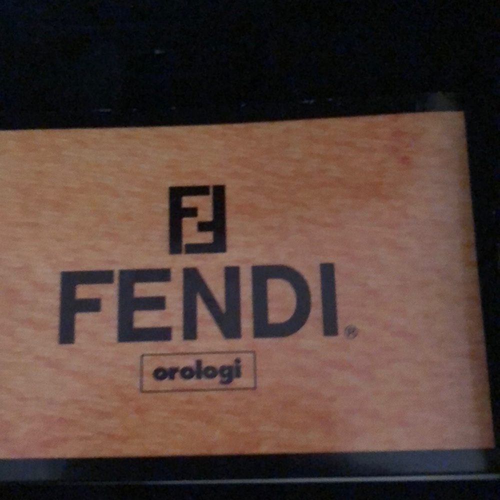 Fendi watch unisex - Picture 5 of 13